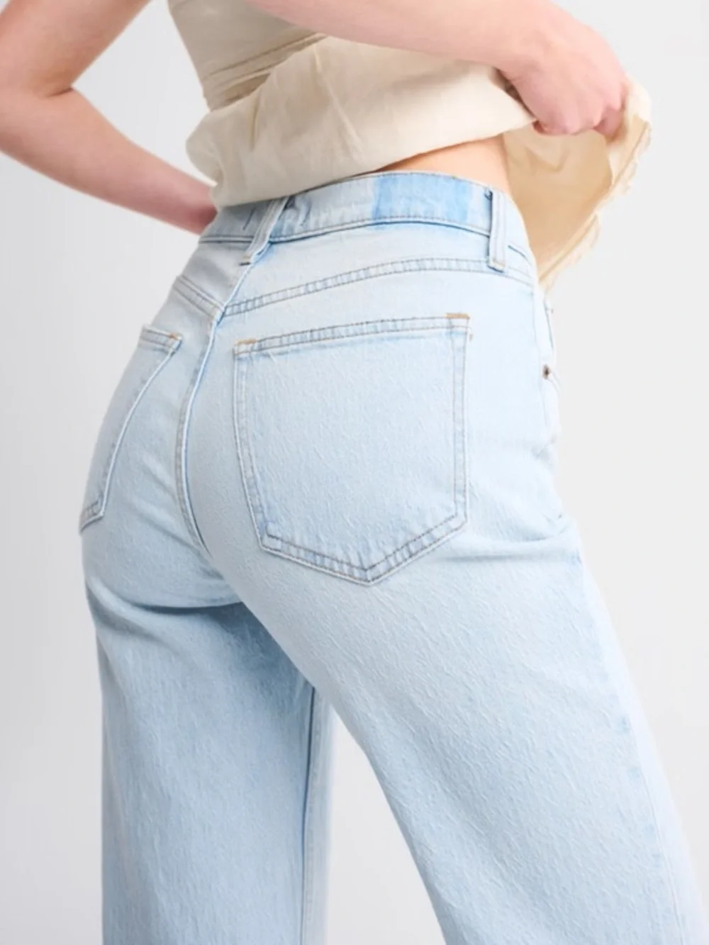90's Straight Ultra High Rise Jeans - Curve Love - Abercrombie + Fitch - Picture 5 of 16